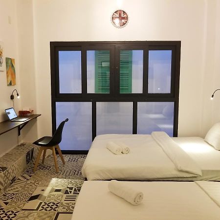 Timemark Travel Homestay & Hostel Ho-Chi-Minh-Stadt Exterior foto
