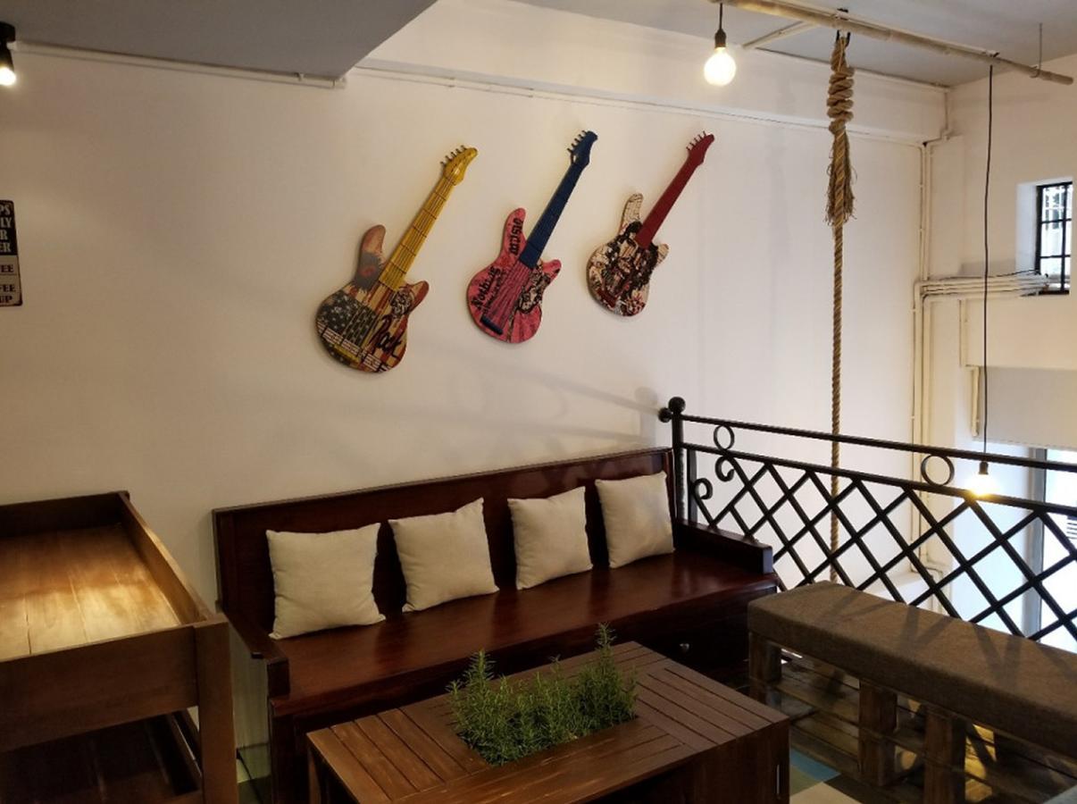 Timemark Travel Homestay & Hostel Ho-Chi-Minh-Stadt Exterior foto
