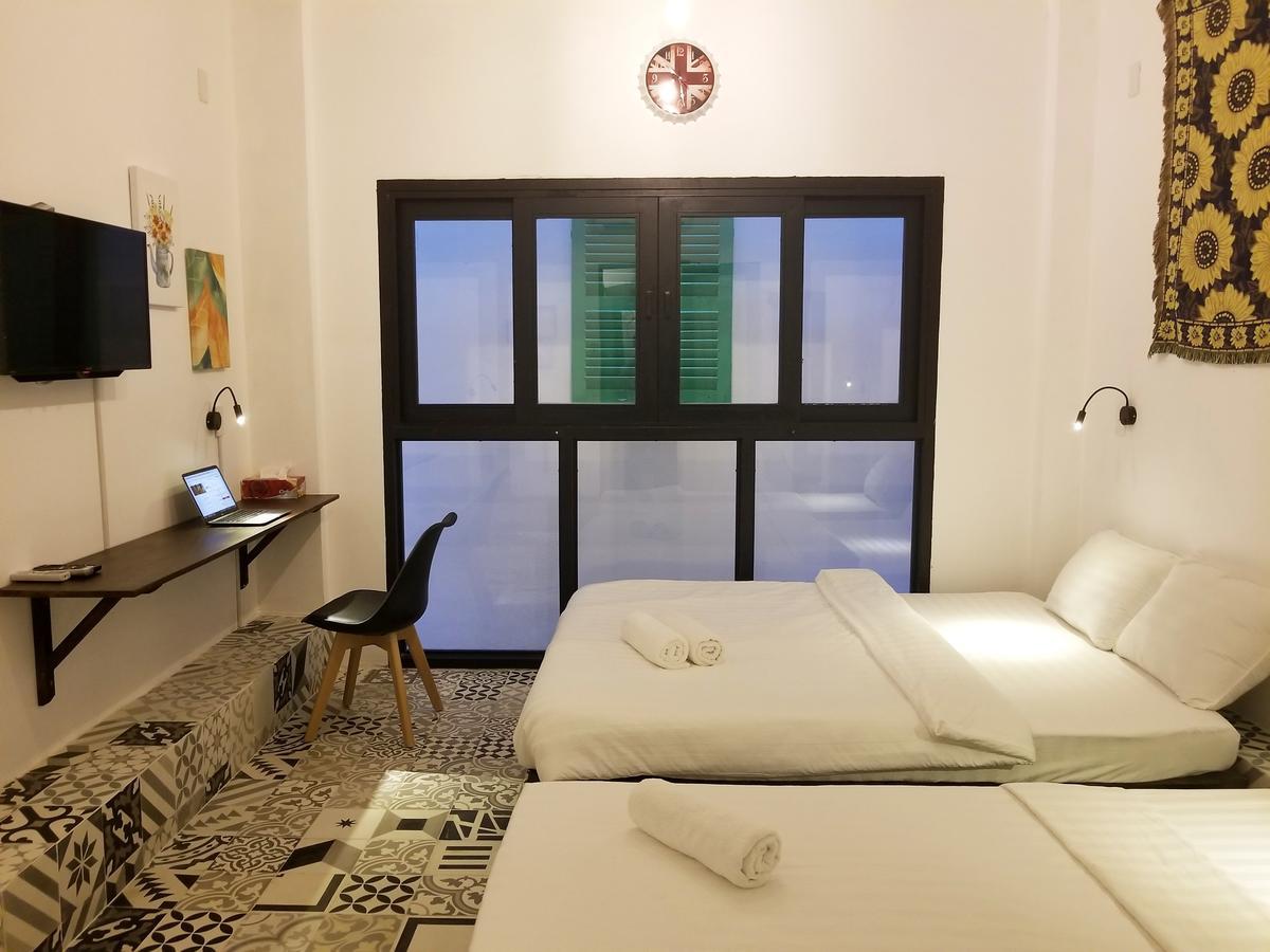 Timemark Travel Homestay & Hostel Ho-Chi-Minh-Stadt Exterior foto