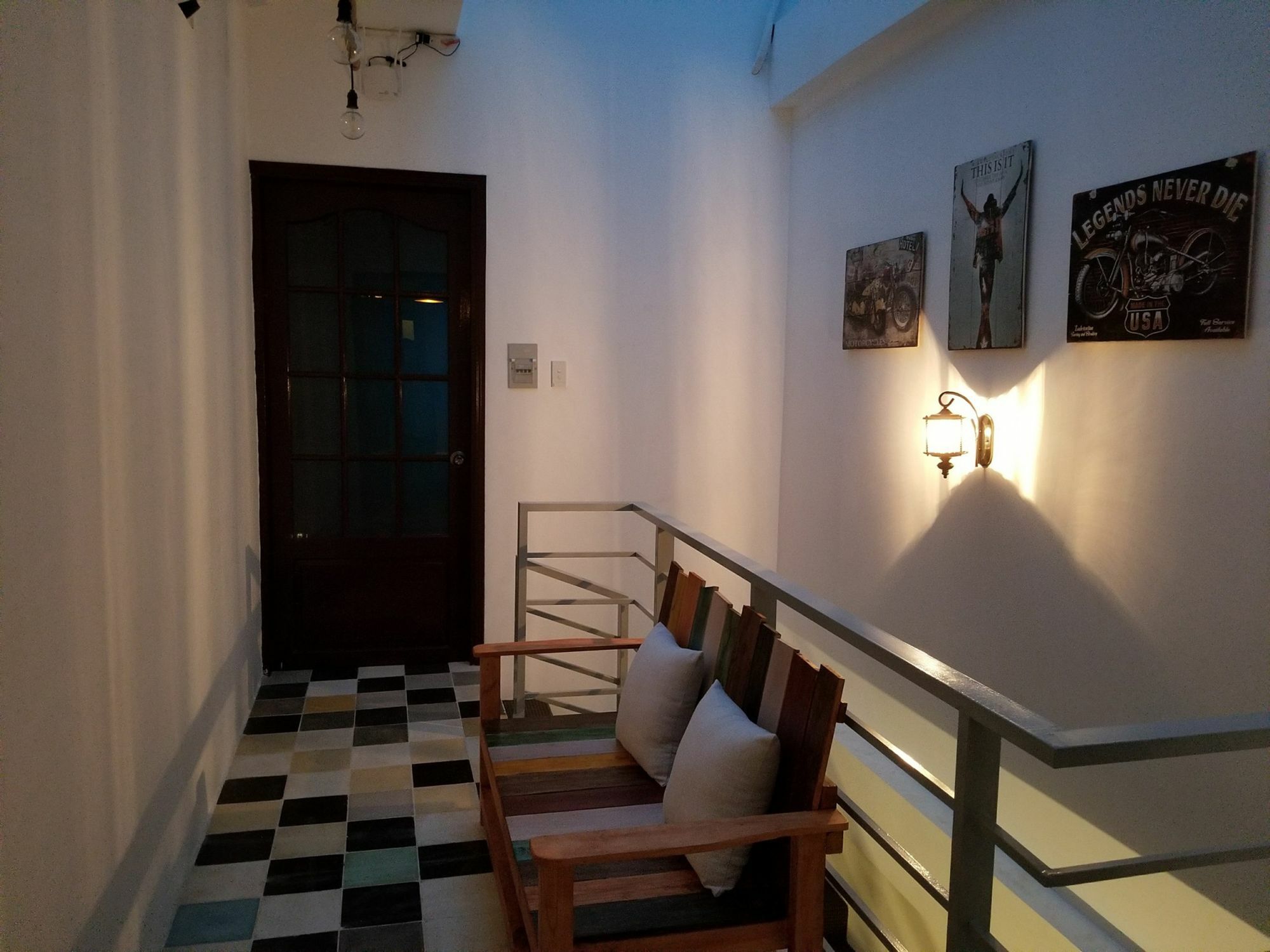 Timemark Travel Homestay & Hostel Ho-Chi-Minh-Stadt Exterior foto