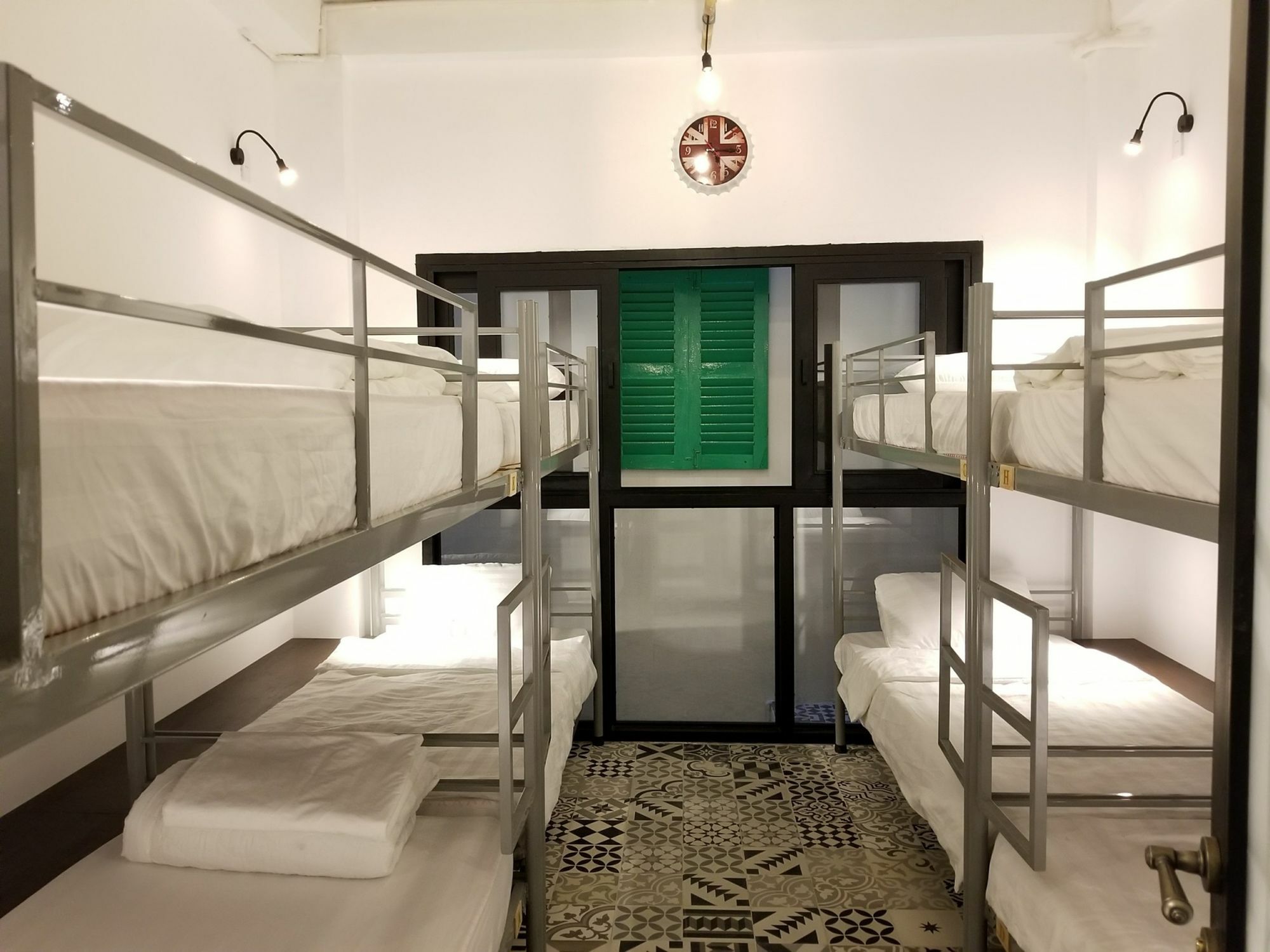Timemark Travel Homestay & Hostel Ho-Chi-Minh-Stadt Exterior foto