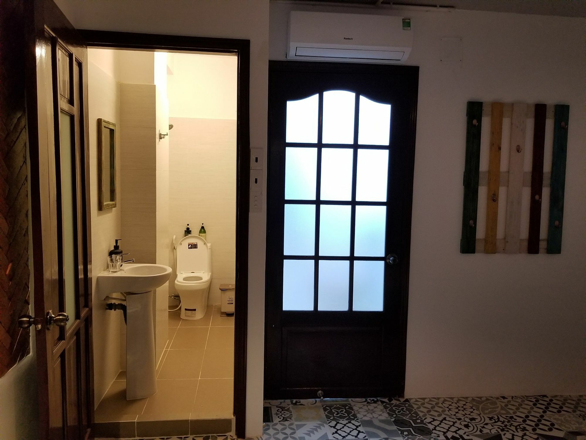Timemark Travel Homestay & Hostel Ho-Chi-Minh-Stadt Exterior foto